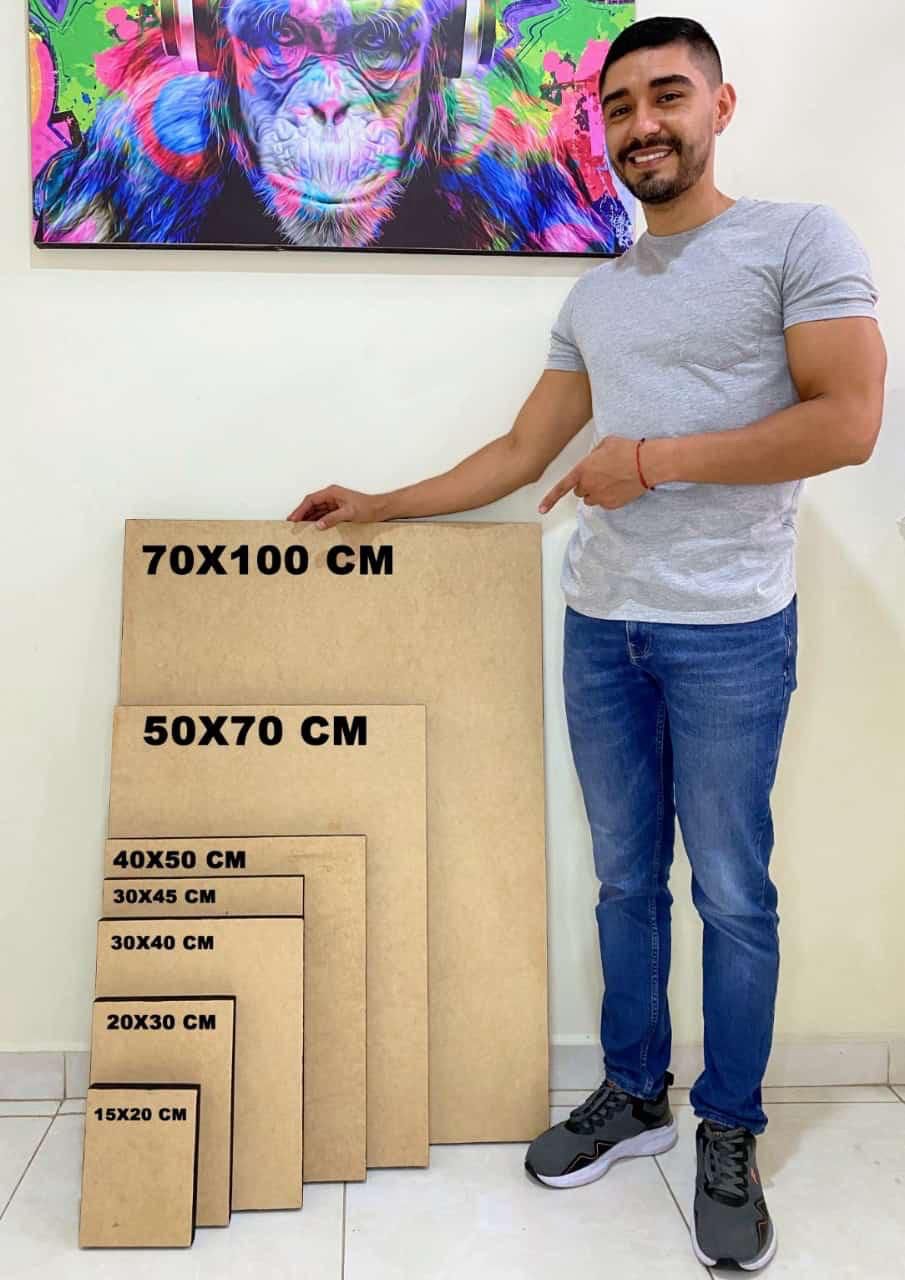 Cuadro Personalizado 40x50 cm con 14 Fotos y Mensaje
